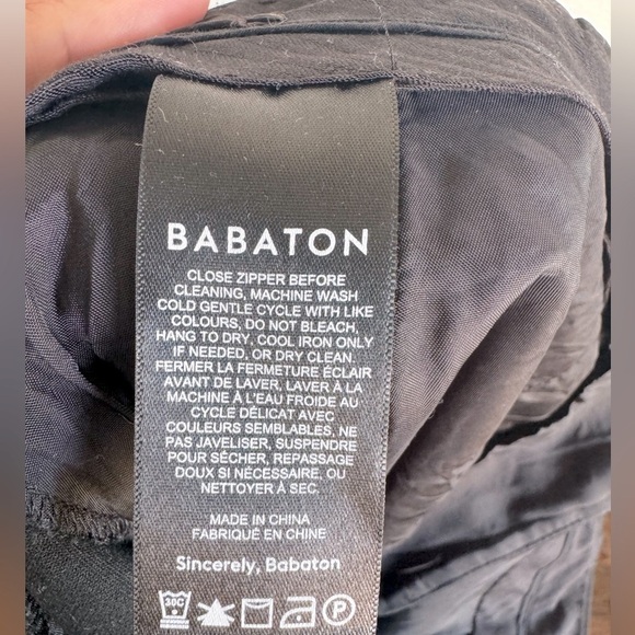 Aritizia Babaton Mid Thigh High Waisted Agency Short - Picture 8 of 9